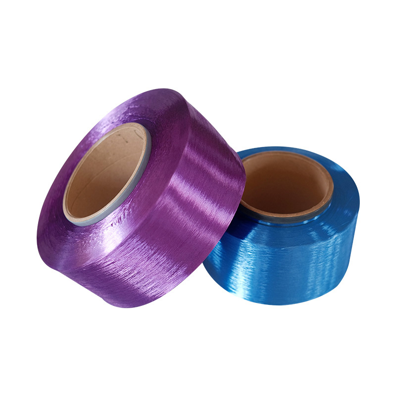 Seria kolorowych, pustych w środku przędz karbowanych HOY